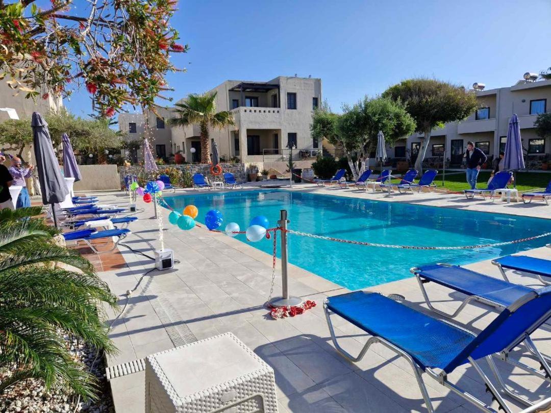 Creteco Hotel & Suites Gournes Gouvon Exterior photo
