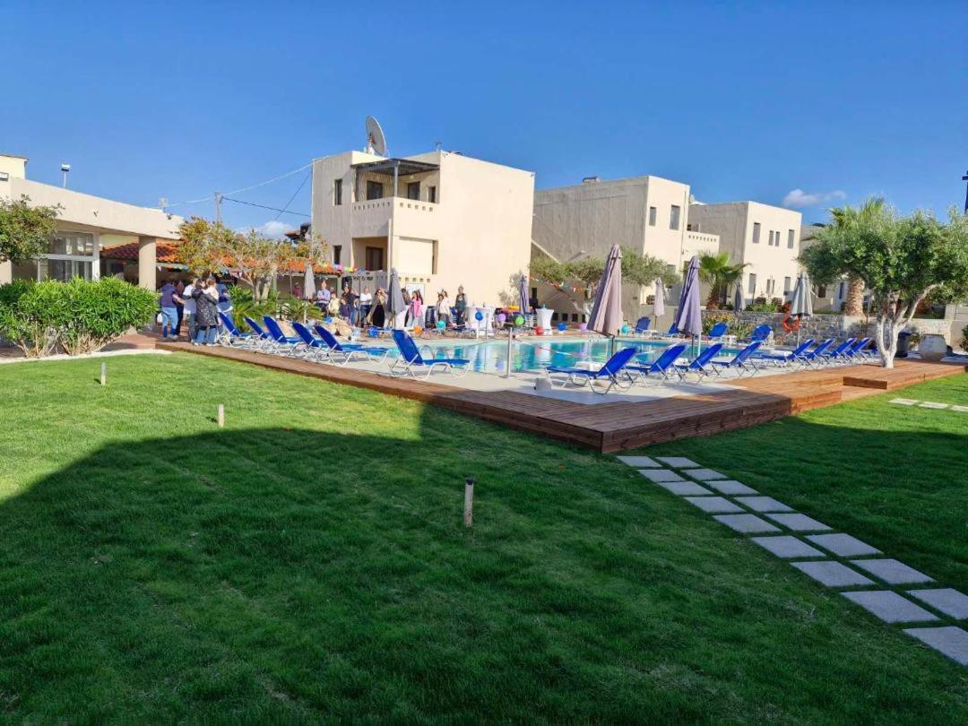 Creteco Hotel & Suites Gournes Gouvon Exterior photo
